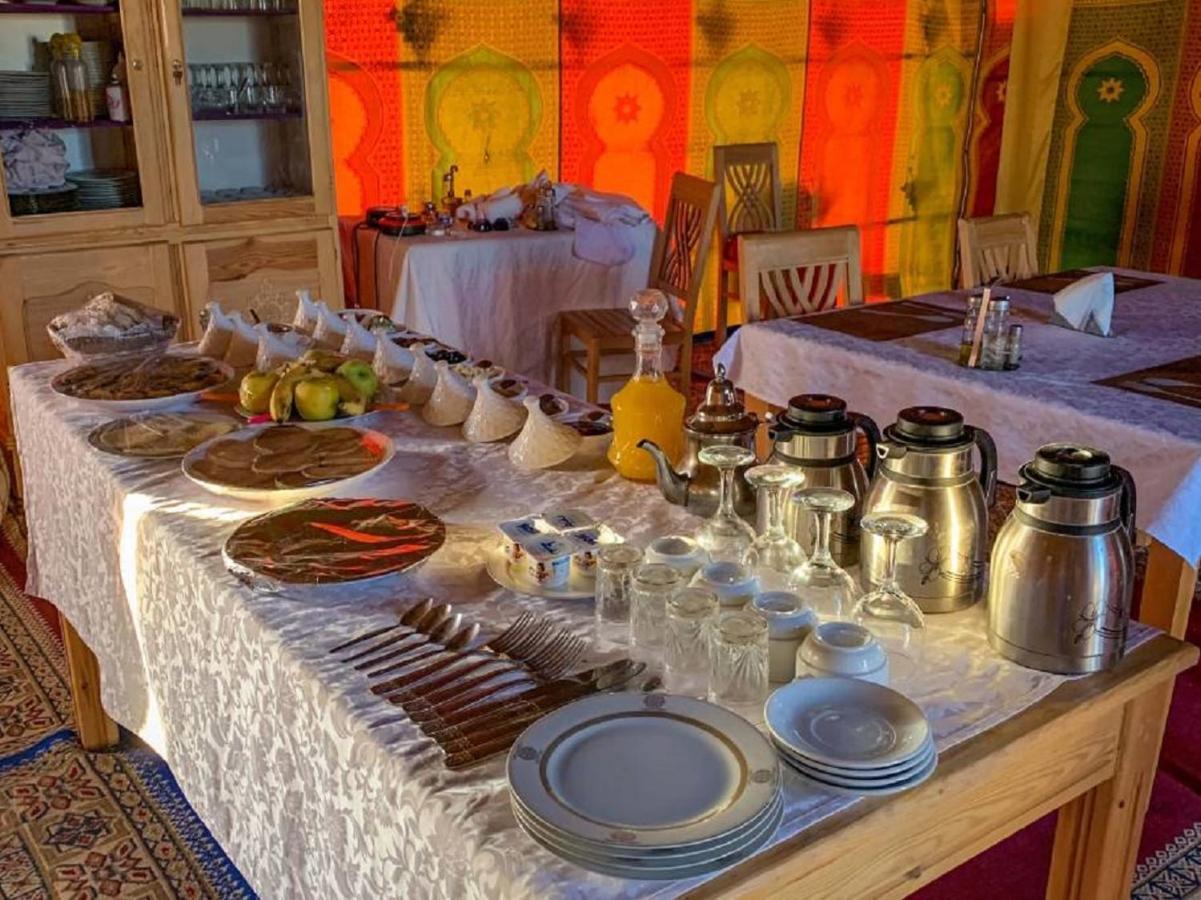 Hotel Erg Chebbi Dunes Desert Camp Merzouga Exterior foto